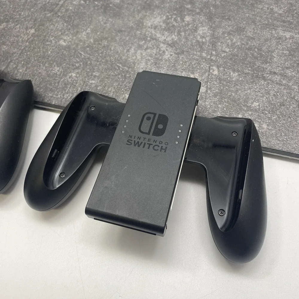 Genuine OEM Nintendo Switch Joy-Con Controller‎ Comfort Grip Holders (LOT OF 2)